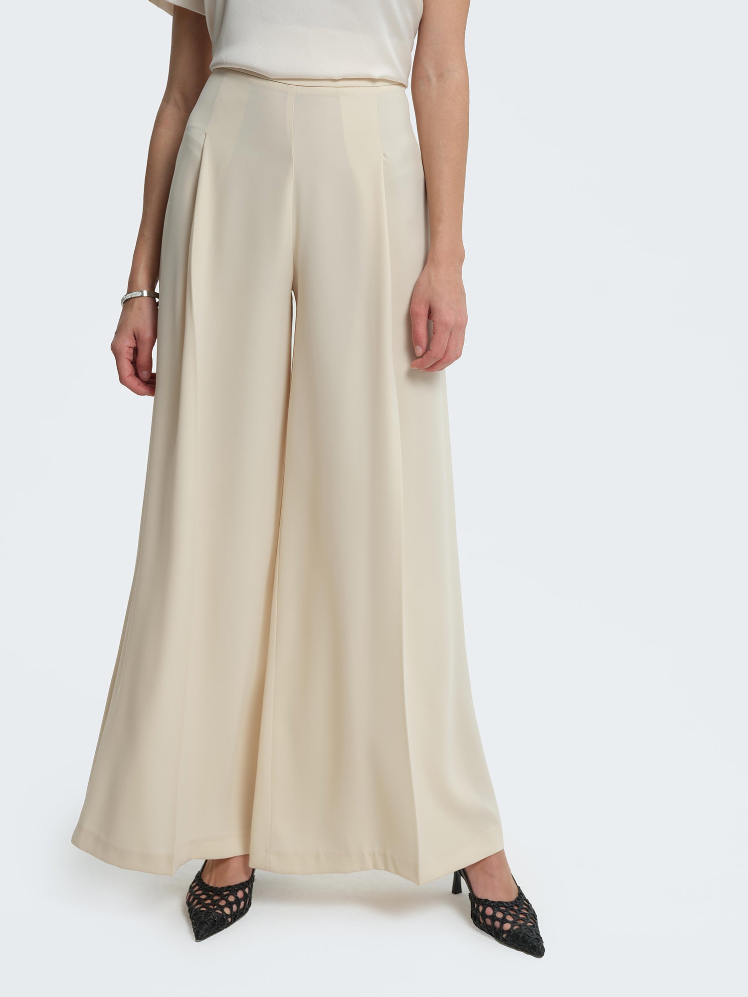 Wide palazzo pants