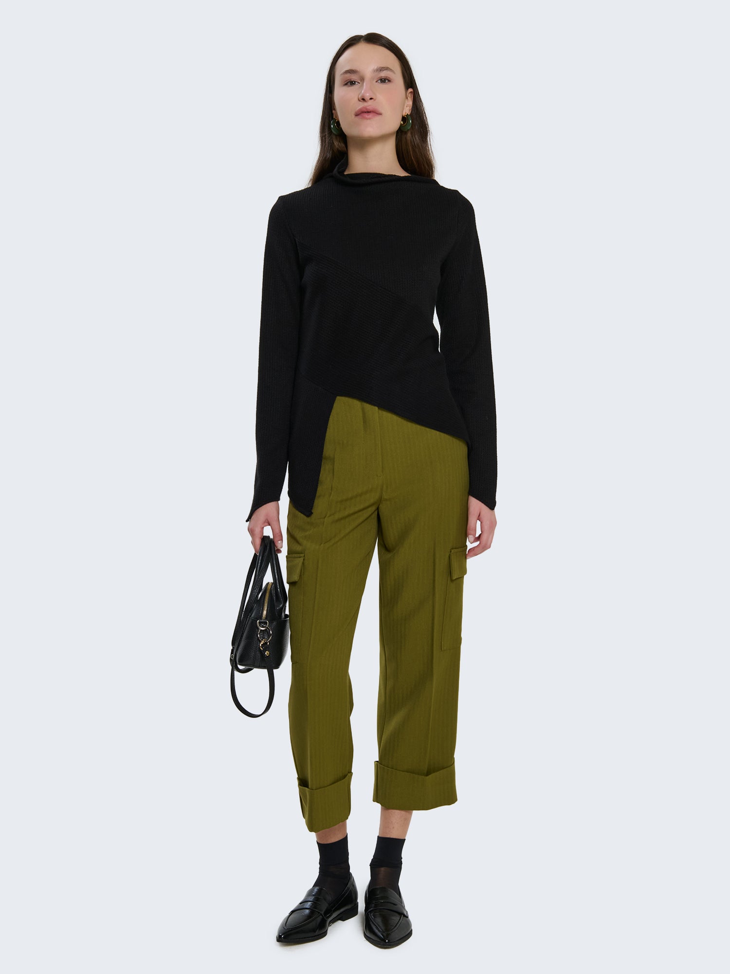 Pantaloni palazzo cropped con tasche cargo