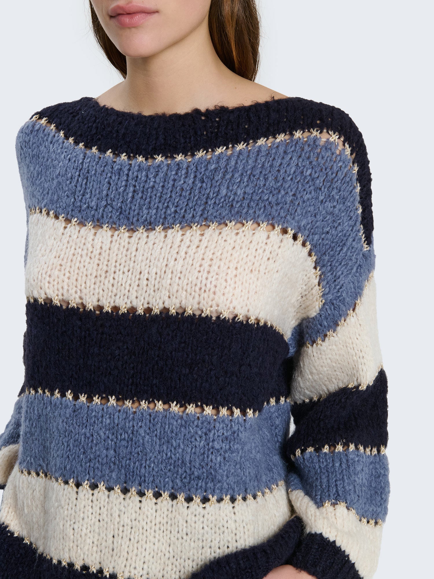 Maglione a righe orizzontali tricolori