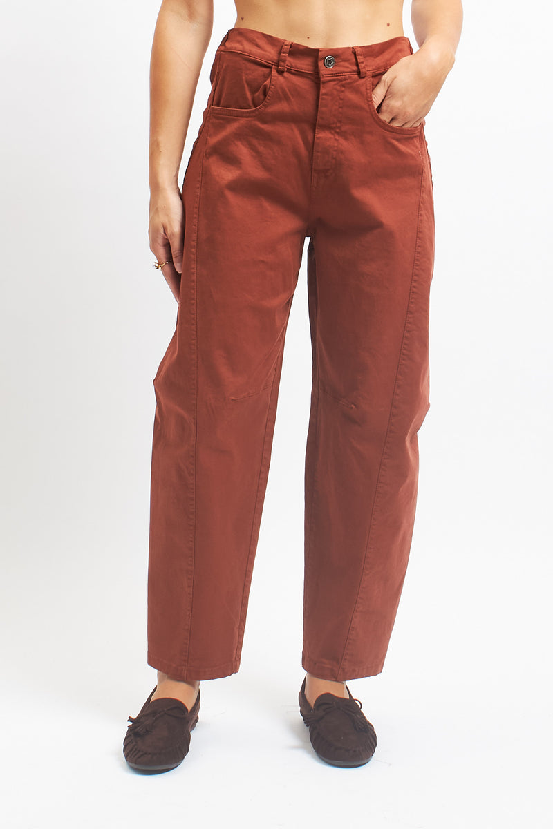 Pantalone barrel in cotone