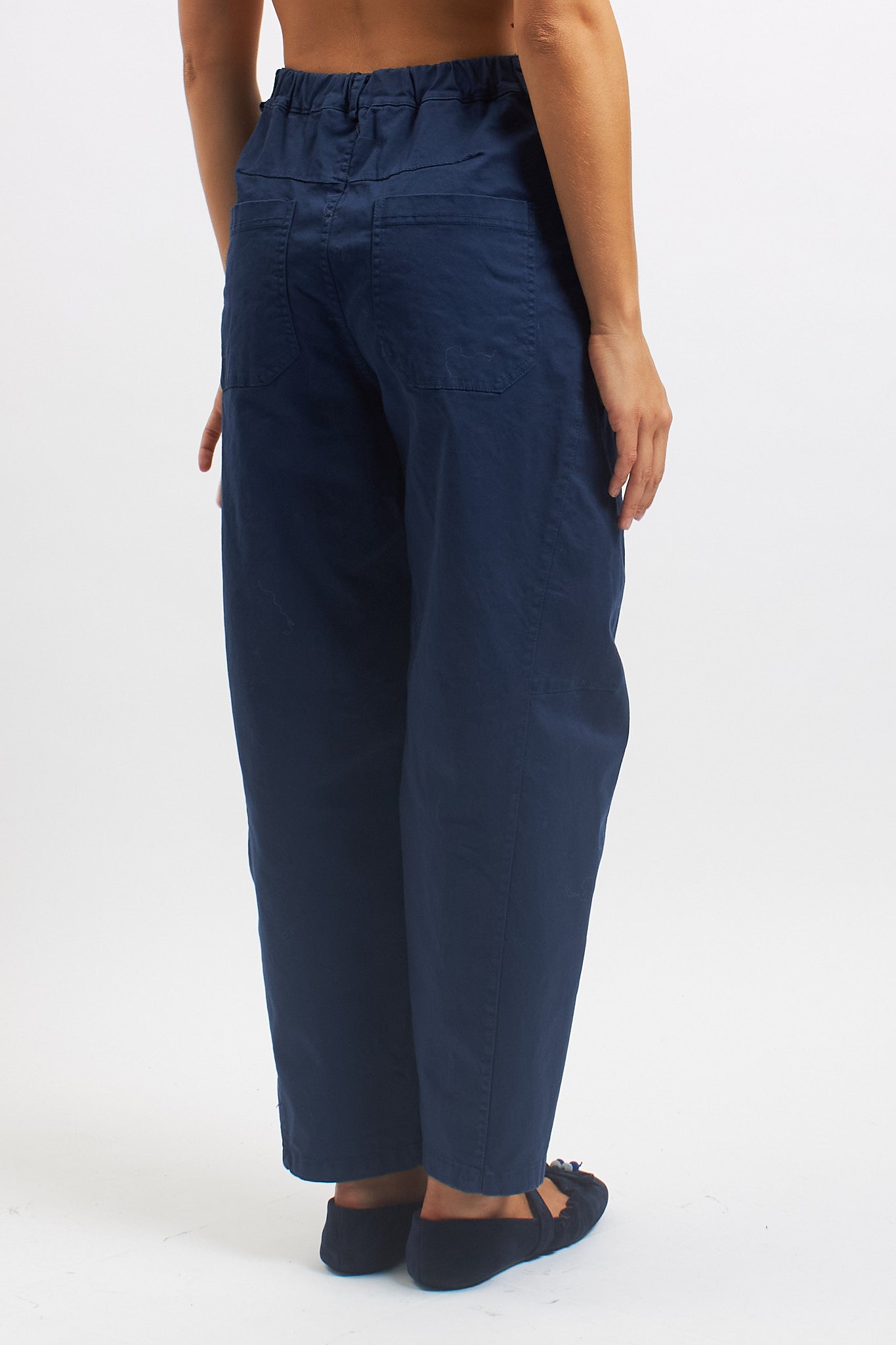 Pantalone barrel in cotone