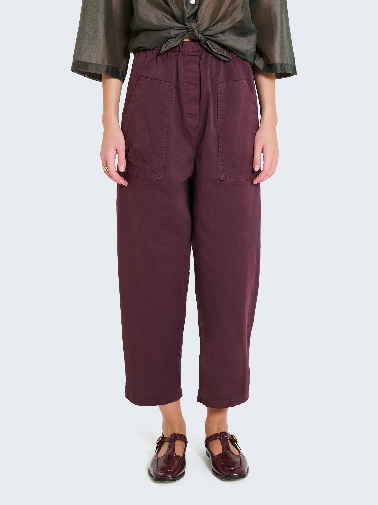 Cargo pants with pockets