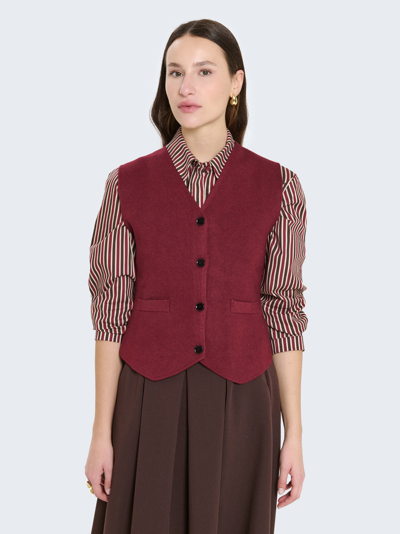 KNITTED VEST