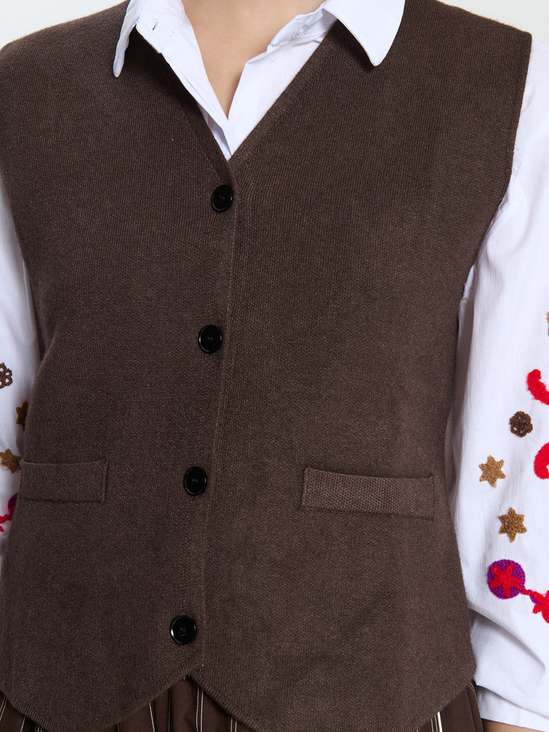 KNITTED VEST