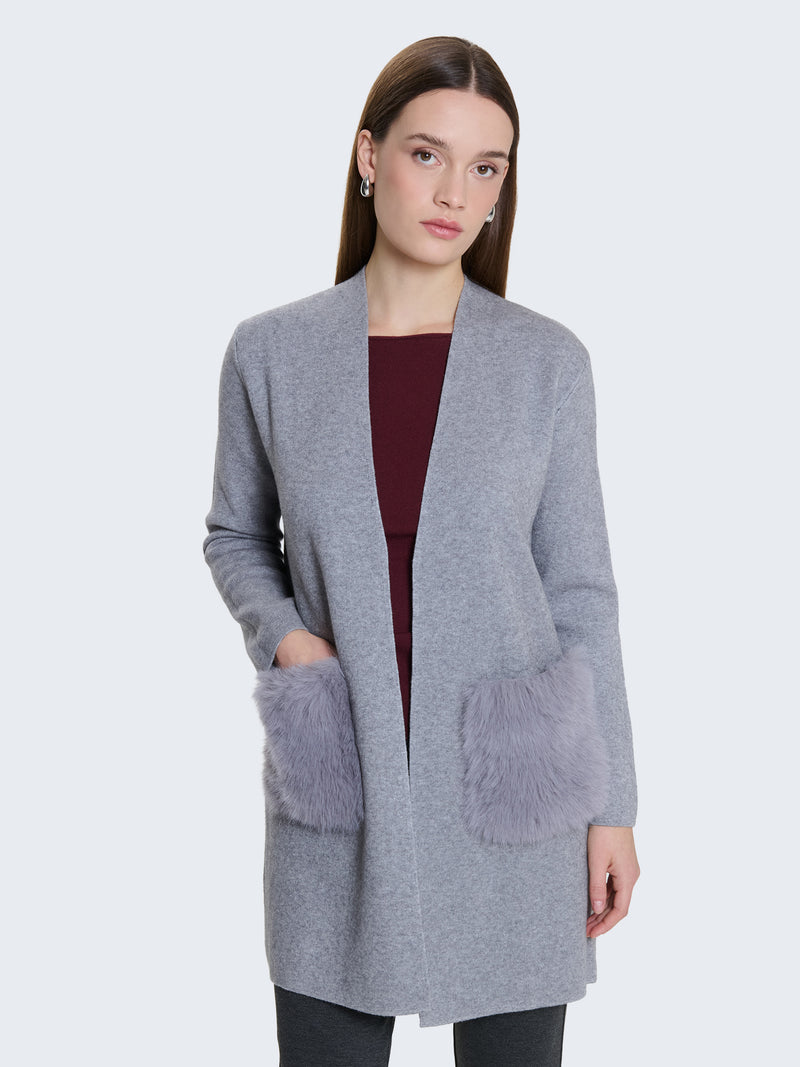 Cardigan lungo con tasche in pelliccia
