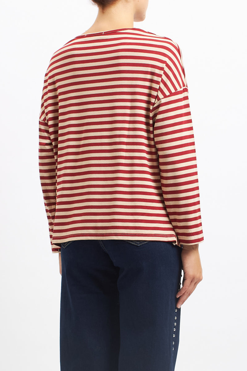 Maglia a righe con spacchi laterali