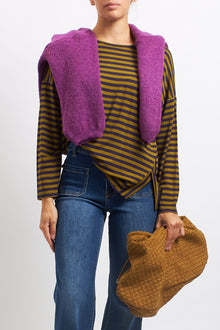 Maglia a righe con spacchi laterali