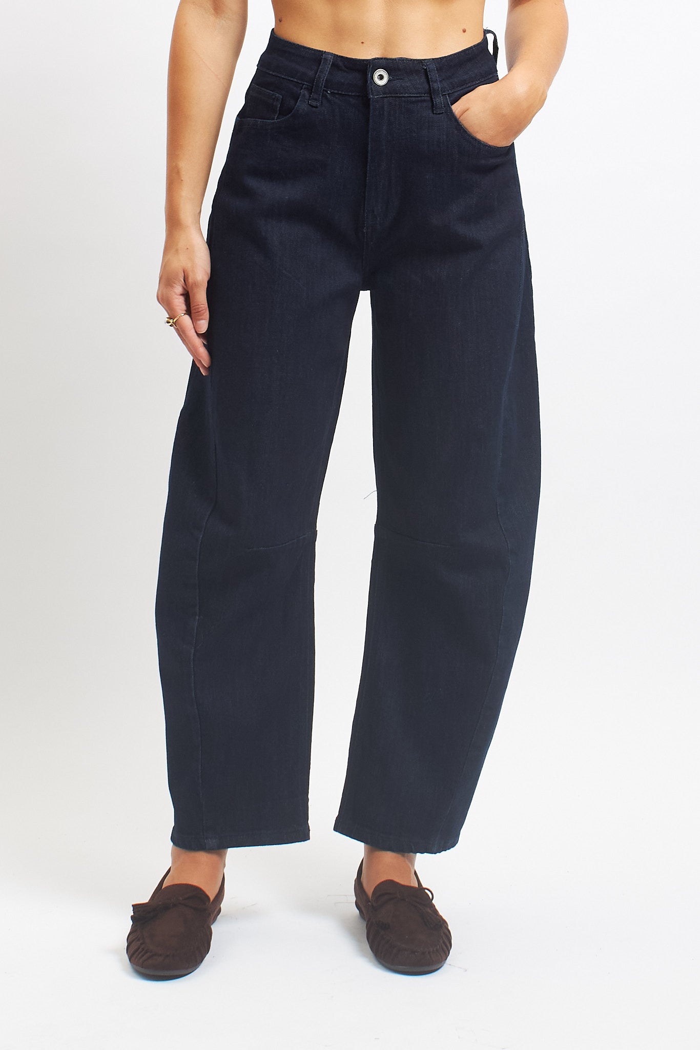 Jeans barrell