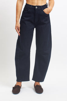 Jeans barrell