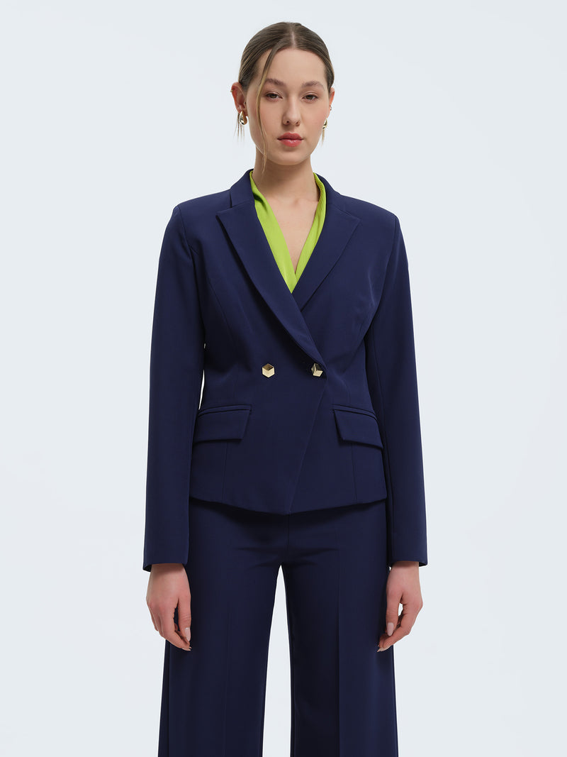 Jacket with double-breasted closure