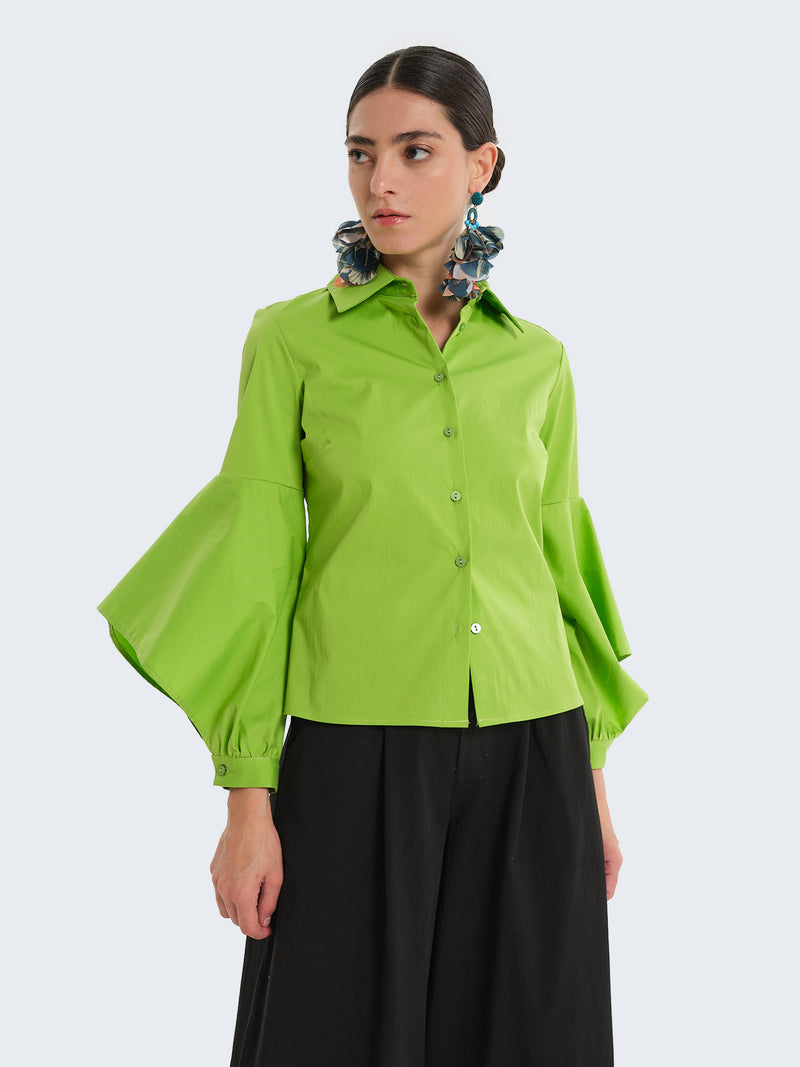 Camicia tinta unita con maniche cut out