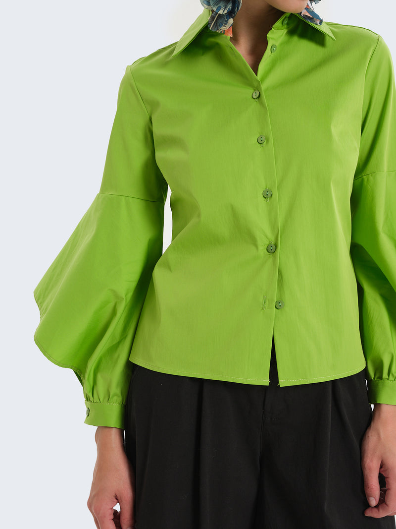Camicia tinta unita con maniche cut out