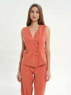 Gilet con chiusura asimmetrica