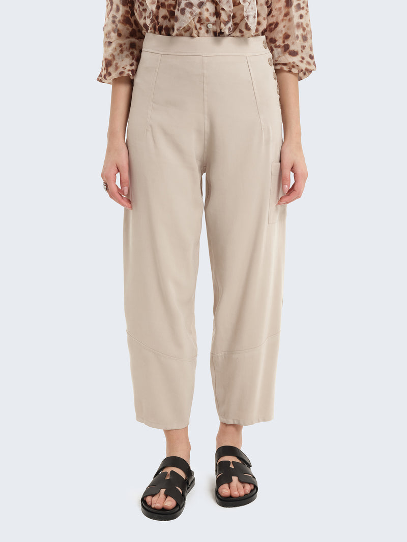 Pantaloni baloon con bottoni