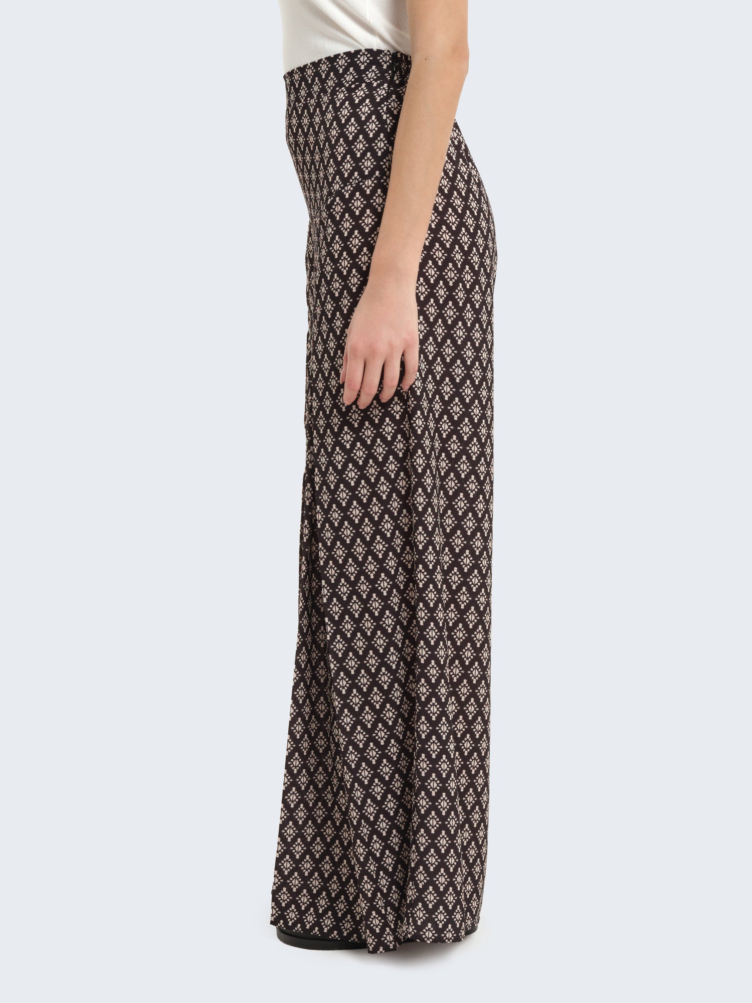 Pantaloni palazzo con fantasia geometrica