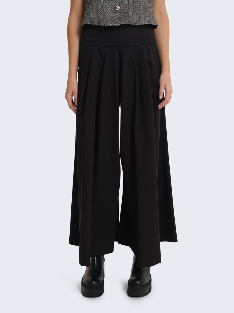 Pleated skirt