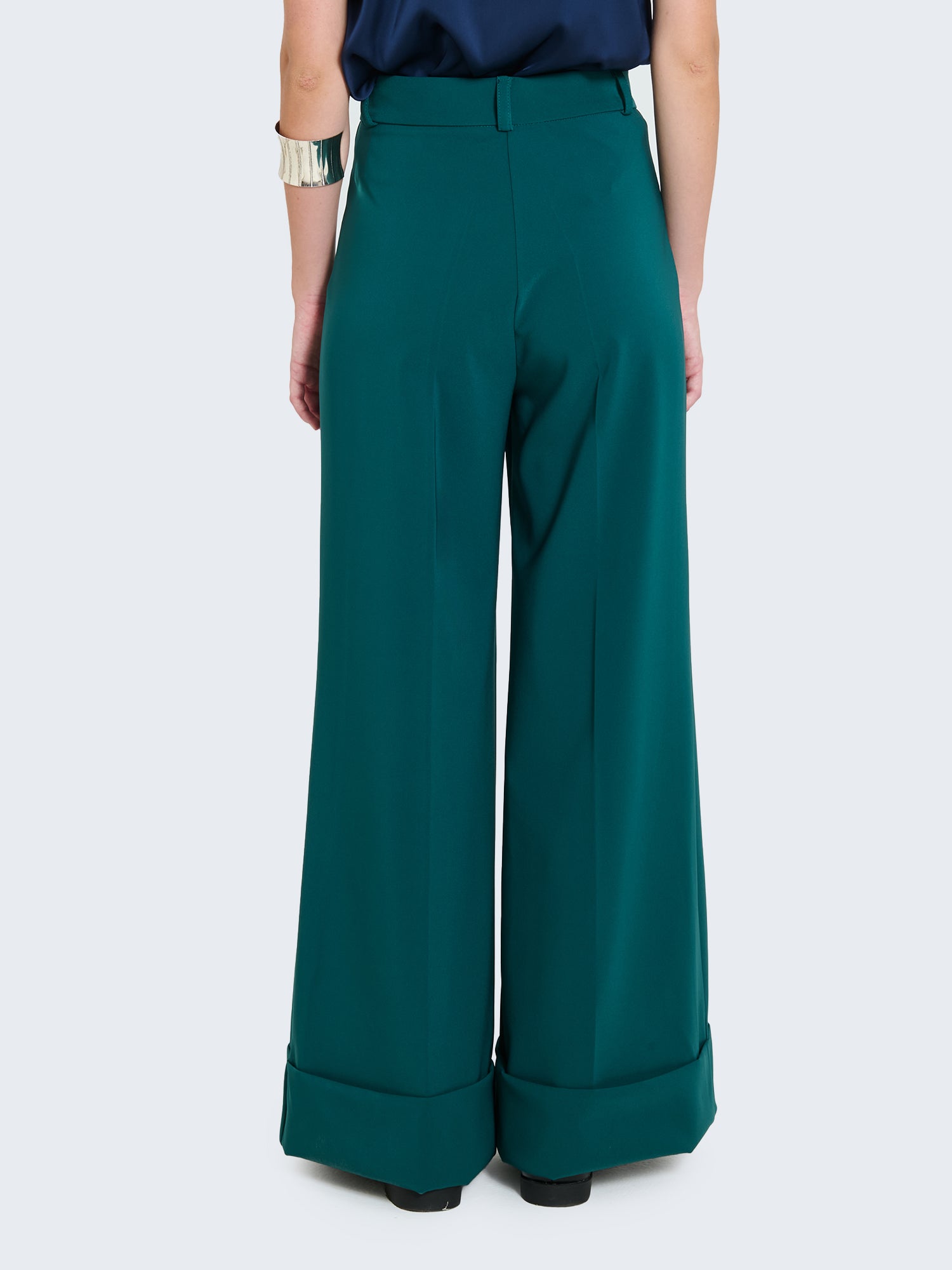 Pantaloni palazzo con risvolto