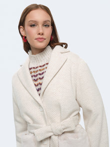 Capotto corto spinato con cintura