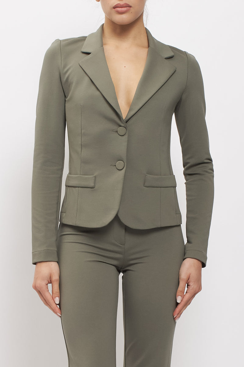 Giacca slim fit con bottoni foderati
