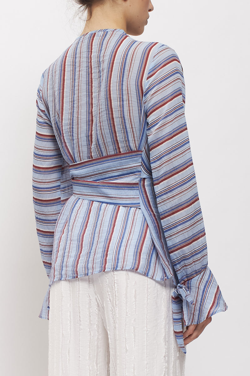 Blusa a righe con fiocco e maniche volan