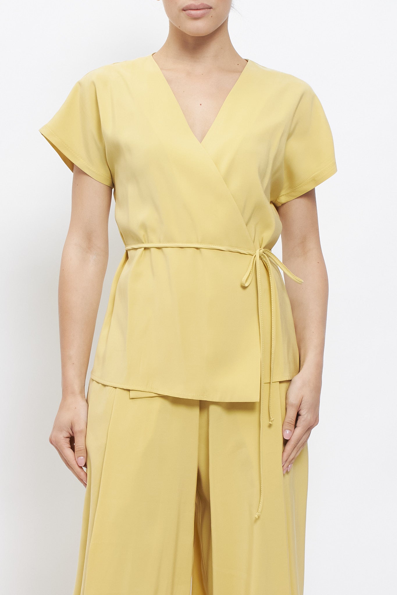 Camicia con incrocio a portafoglio
