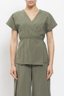 Camicia con incrocio a portafoglio