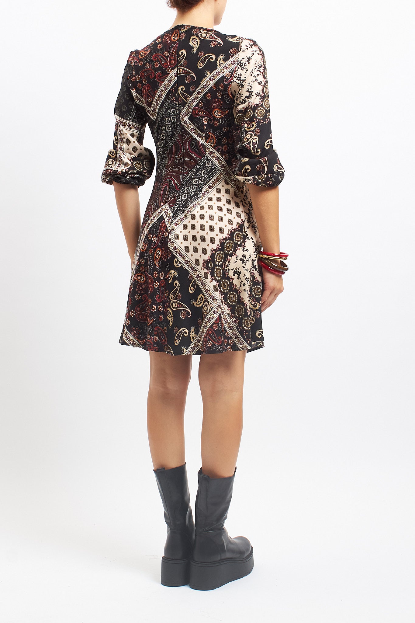 Abito corto con fantasia patchwork