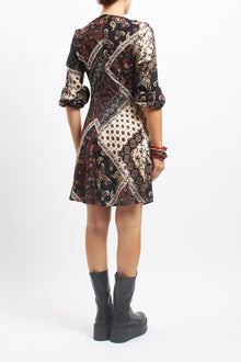 Abito corto con fantasia patchwork
