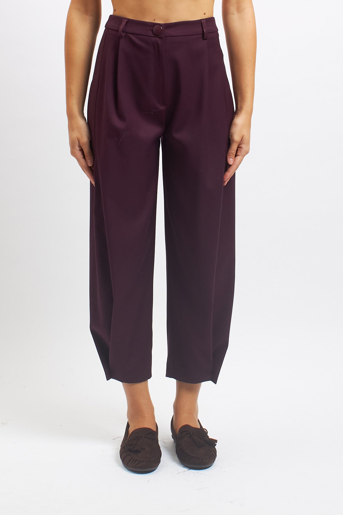Pantalone barrel con bottoni