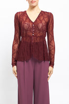 Blusa in pizzo con bottoni