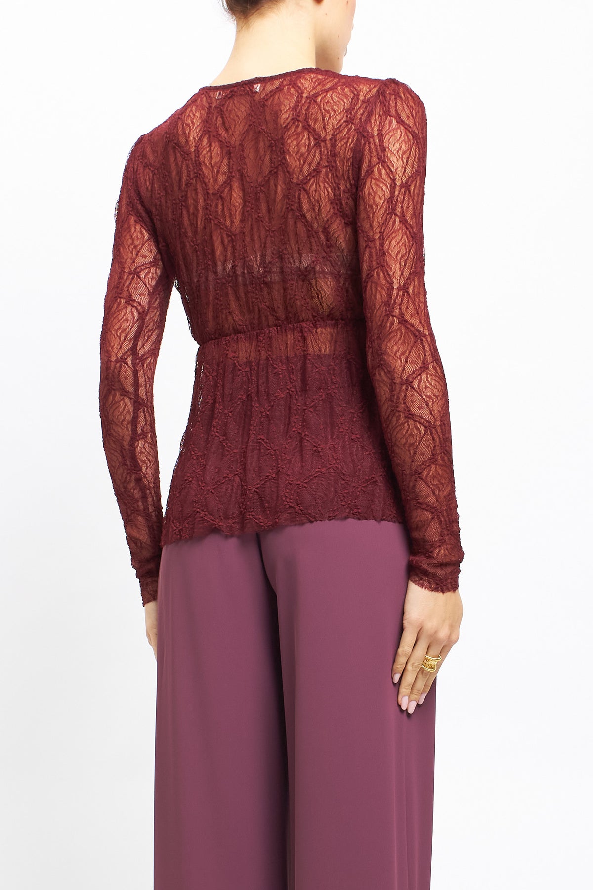 Blusa in pizzo con bottoni