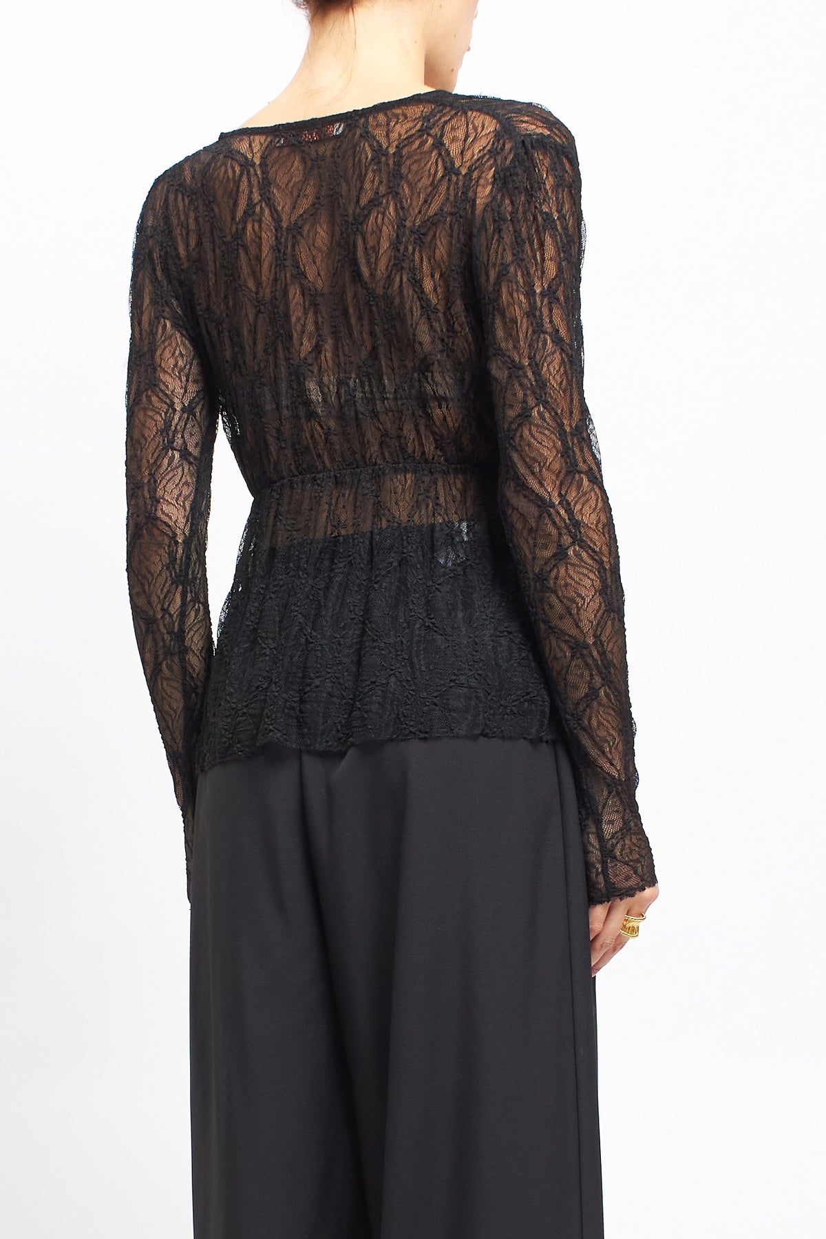 Blusa in pizzo con bottoni