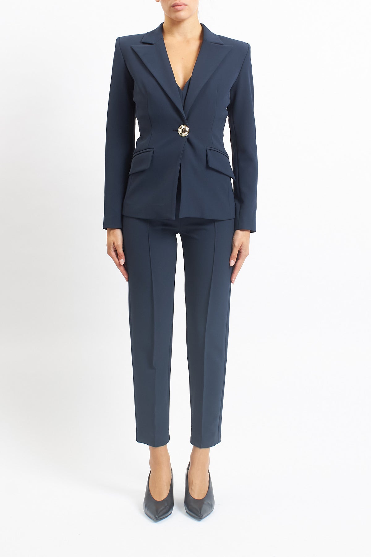 Blazer slim con bottone gioiello