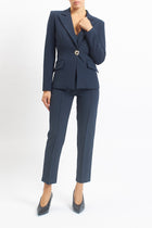 Blazer slim con bottone gioiello