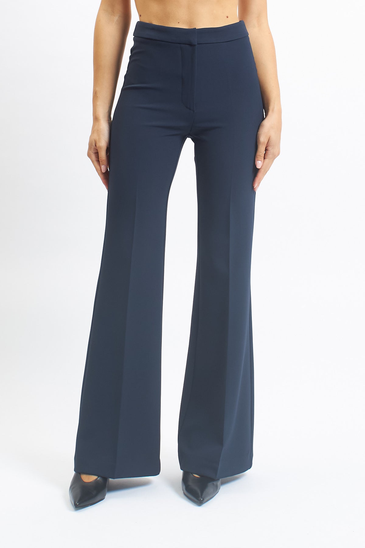 Pantalone flare