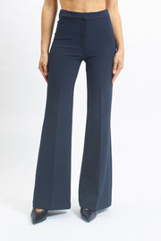 Pantalone flare