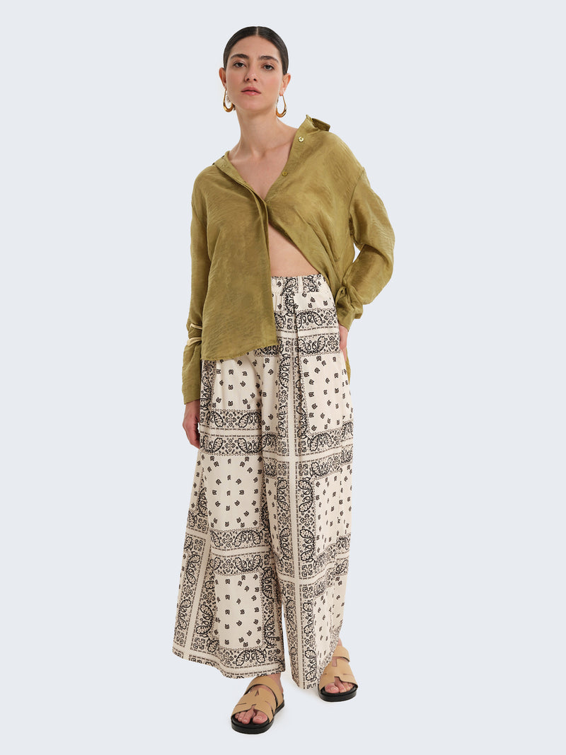 Pantaloni palazzo con stampa bandana