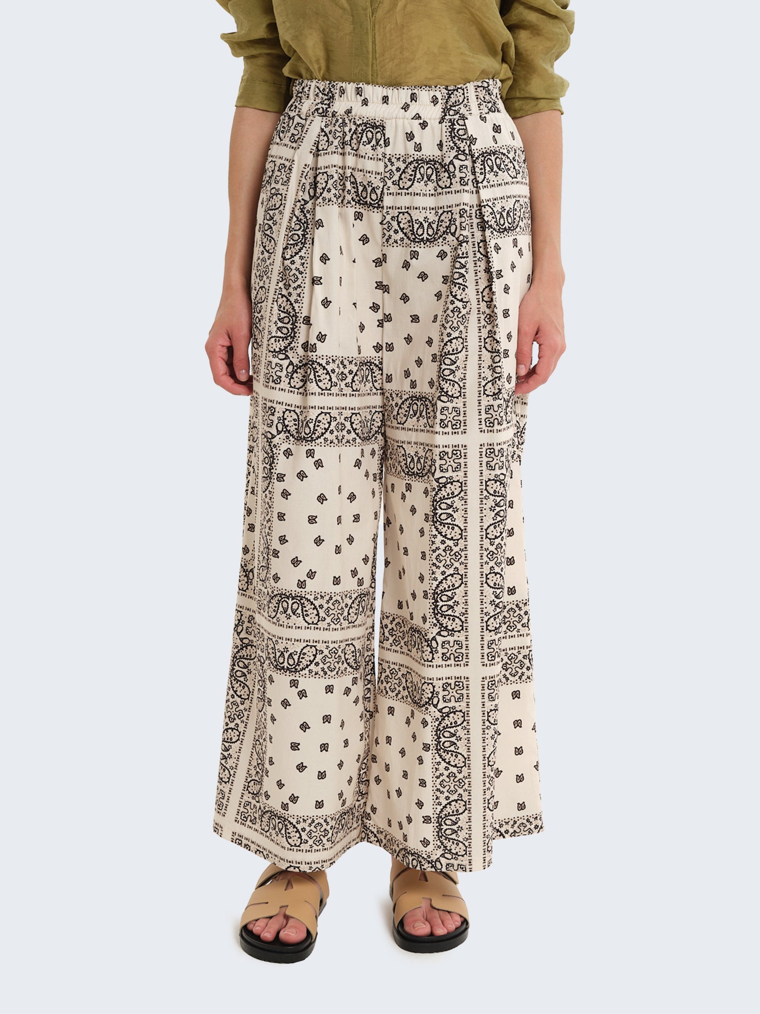 Pantaloni palazzo con stampa bandana
