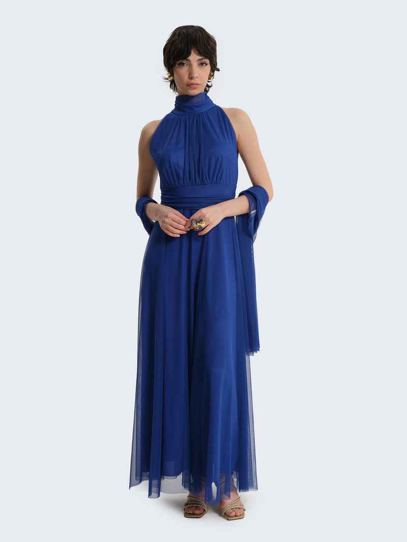Abito in tulle con scollo all'americana