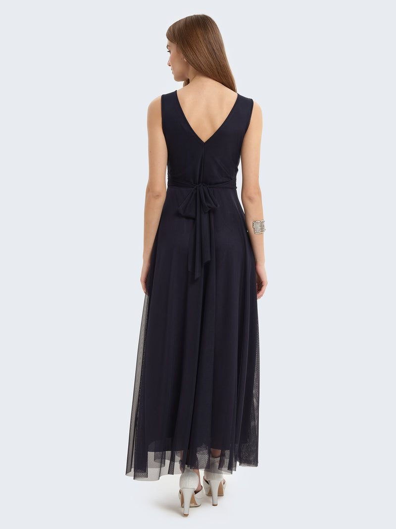 Abito girocollo lungo in tulle