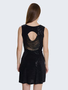 Mini abito con collo sciallato e paillettes