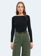 Maglia con scollo a barca