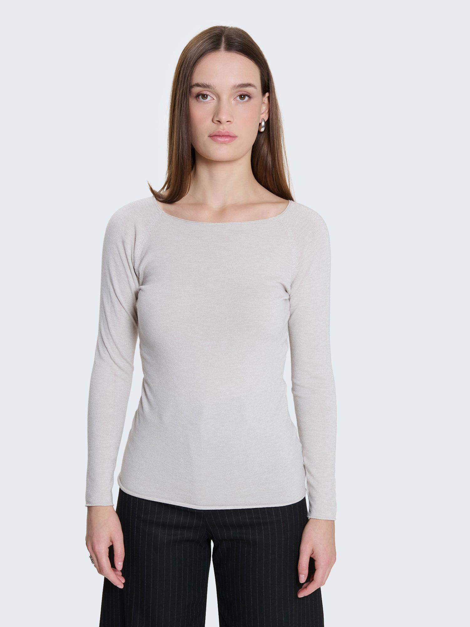 Maglia con scollo a barca