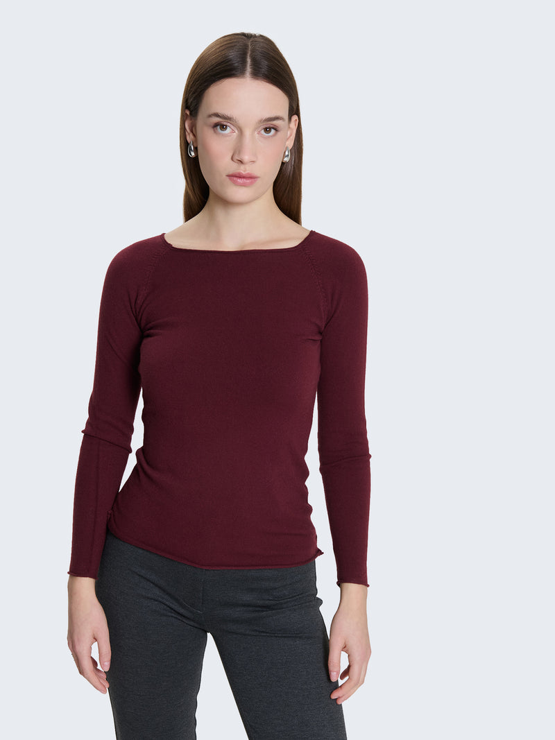 Maglia con scollo a barca