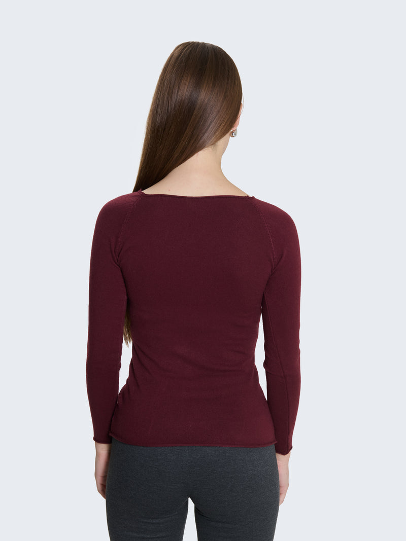 Maglia con scollo a barca