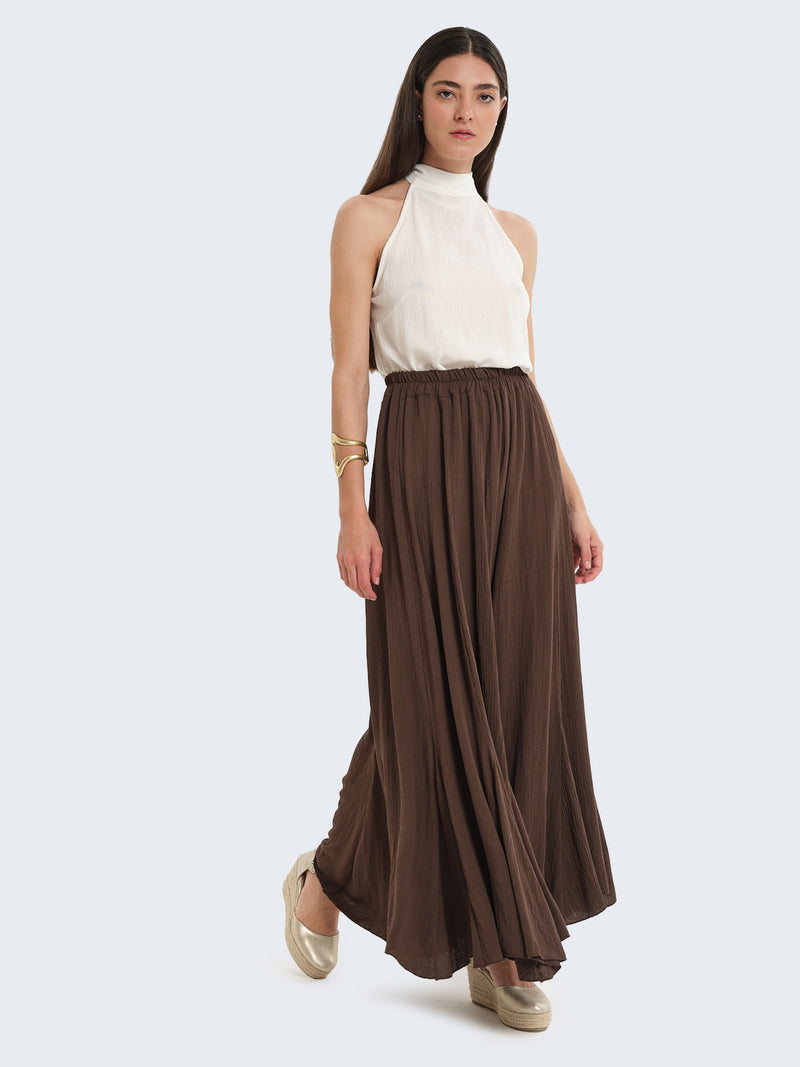 Top con scollo all'americana