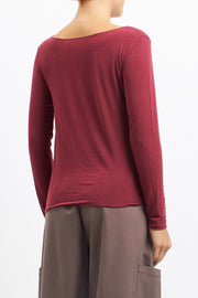 Maglia in lana con scollo a barca