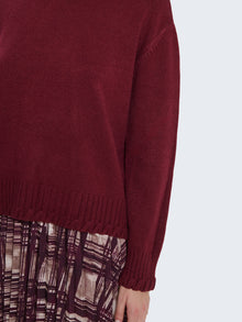 Maglia girocollo con dettaglio cucitura