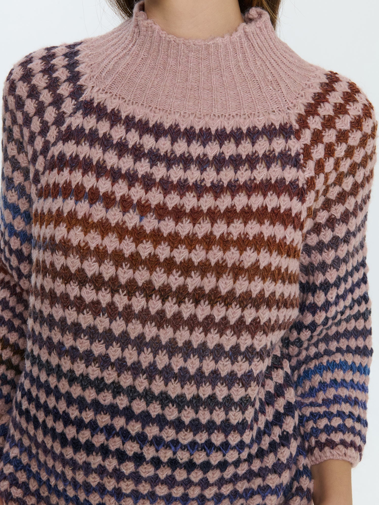 Maglione fantasia con maniche a campana