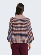 Maglione fantasia con maniche a campana